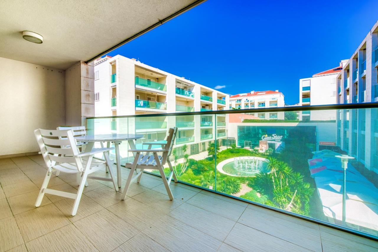 Apartments Dvori Lapad 2 Direct Sea View Dubrovnik Dış mekan fotoğraf