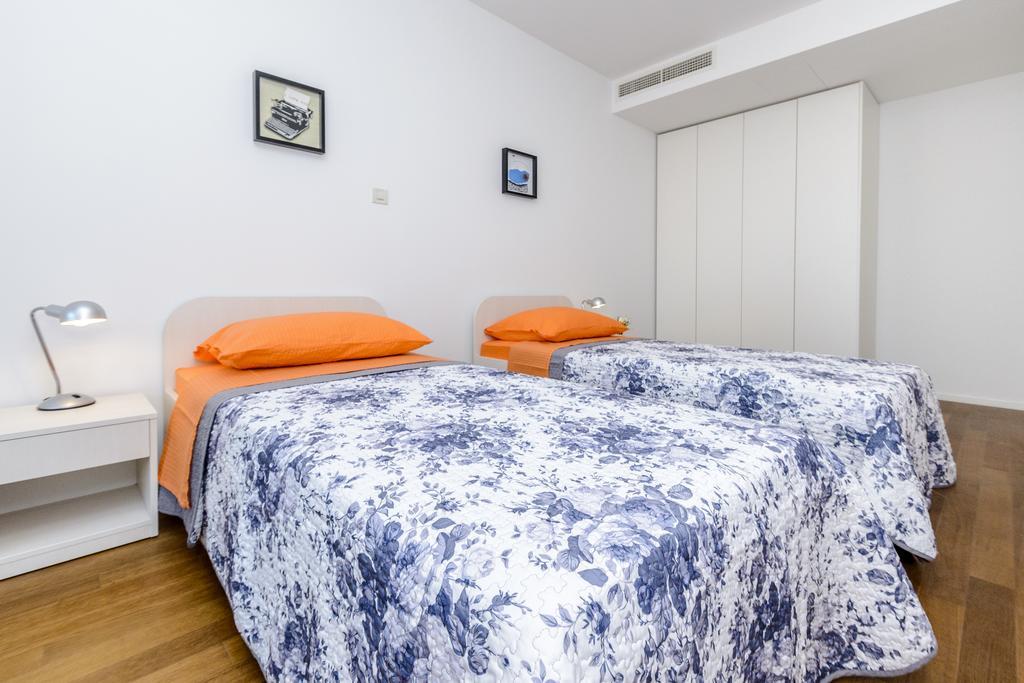 Apartments Dvori Lapad 2 Direct Sea View Dubrovnik Dış mekan fotoğraf