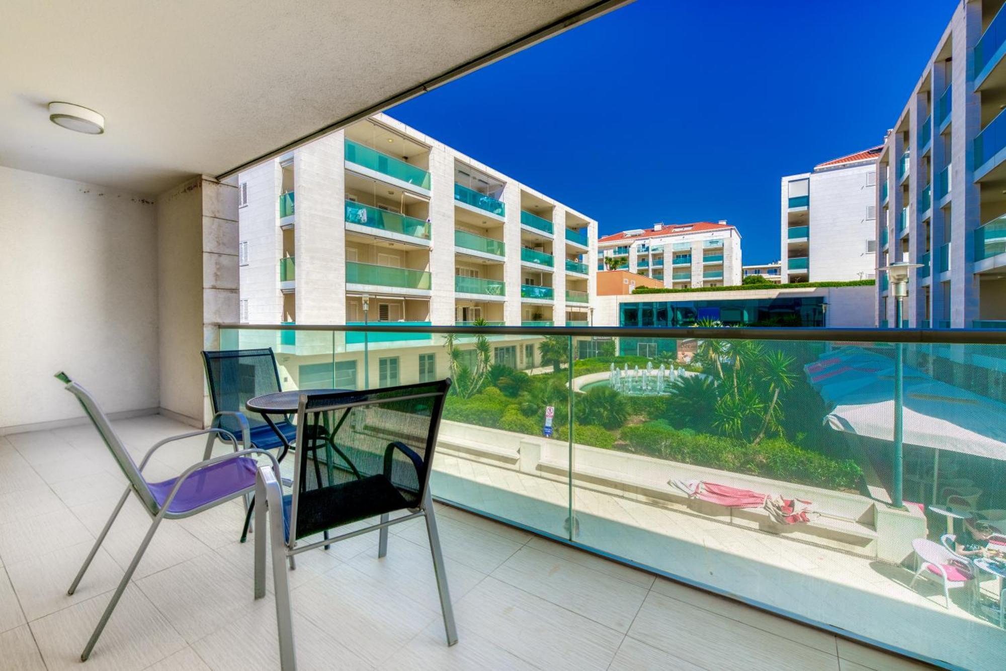 Apartments Dvori Lapad 2 Direct Sea View Dubrovnik Dış mekan fotoğraf