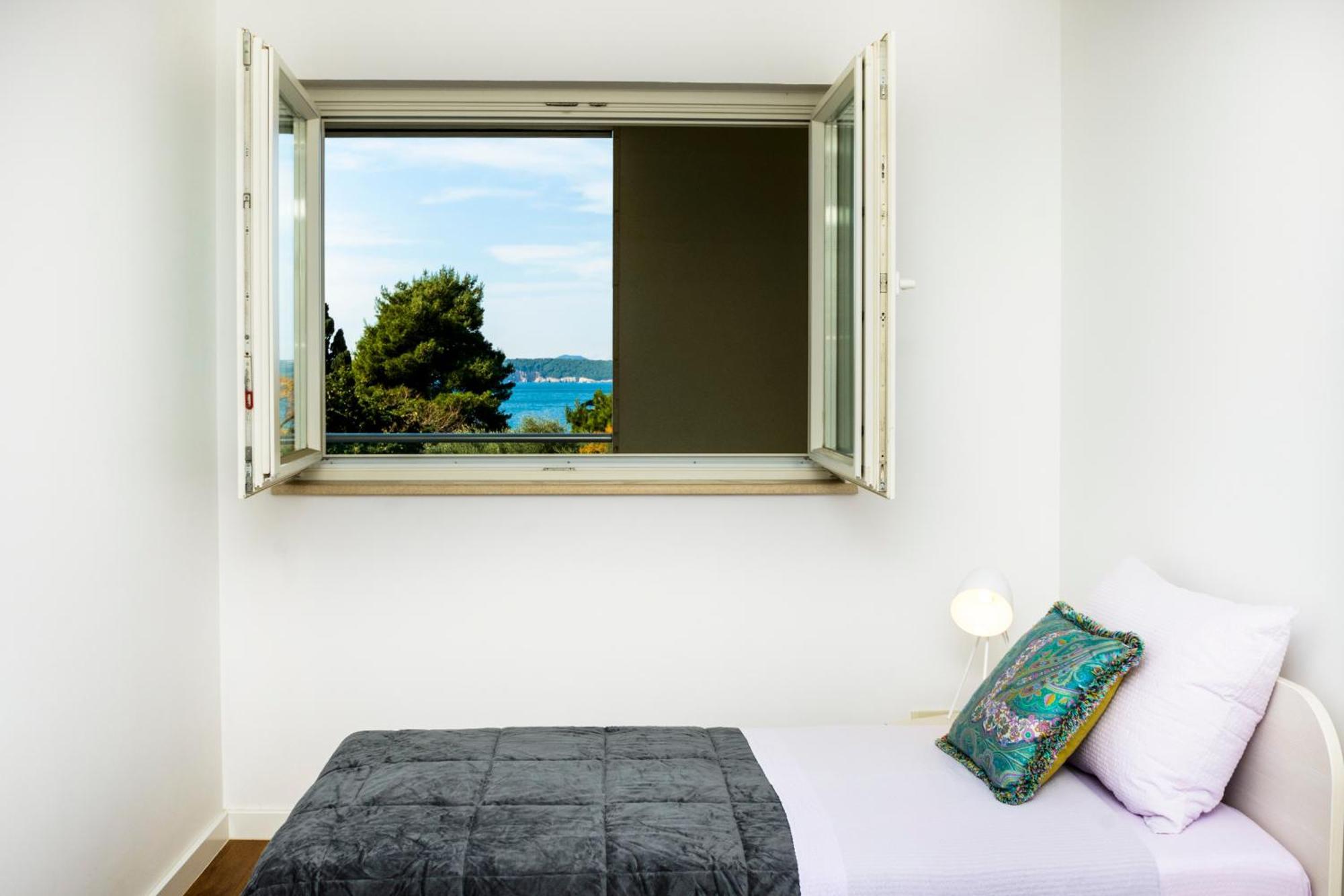 Apartments Dvori Lapad 2 Direct Sea View Dubrovnik Dış mekan fotoğraf